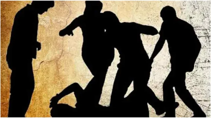 पत्नीस मारहाण – करून शारीरिक व मानसिक त्रास दिल्या प्रकरणी पतीसह चौघांवर गुन्हा.