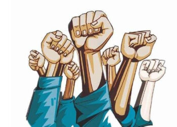 चांदबिबी महालावरुन अभियानाची सुरुवात; समाज शोषक व न्याय कर्कासूरांना संपविण्यासाठी रक्तहीन डिच्चू कावा क्रांतीची हाकचांदबिबी महालावरुन अभियानाची सुरुवात.