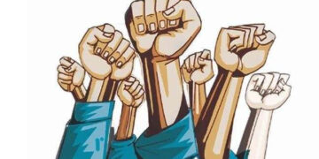 चांदबिबी महालावरुन अभियानाची सुरुवात; समाज शोषक व न्याय कर्कासूरांना संपविण्यासाठी रक्तहीन डिच्चू कावा क्रांतीची हाकचांदबिबी महालावरुन अभियानाची सुरुवात.