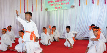 मार्कंडेय विद्यालयाचे वार्षिक स्नेहसंमेलन उत्साहात; प्रकाशमान होण्यासाठी ज्ञान आत्मसात करा -महापौर रोहिणीताई शेंडगे