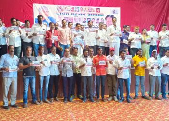 रतन बनसोडे हे नाशिक पदवीधर मतदार संघाचे उमेदवार नसून ते श्रद्धेय ऍड. बाळासाहेब आंबेडकरांचे प्रतिनिधी आहेत: ऍड सर्वजित बनसोडे