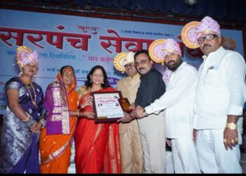 पोलीस सेवेत केलेल्या उत्कृष्ट कार्याबद्दल सुरेशकुमार राऊत यांचा राज्यस्तरीय पुरस्काराने गौरव.