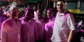 राष्ट्रवादीच्या नेत्यांवर प्रचारात कंबरेखाली वार करणाऱ्यांच्या पेकाटात घातली मार्केट कमिटीच्या मतदारांनी लाथ.