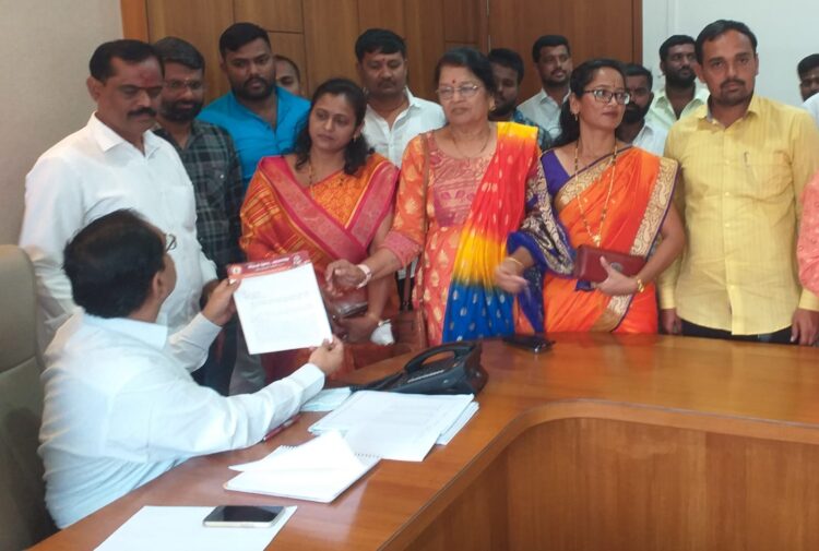 लाखो युवकांचे भविष्य पायदळी तुडवण्याचे काम सरकारने करू नये अन्यथा संभाजी ब्रिगेड मोठे आंदोलन छेडणार.